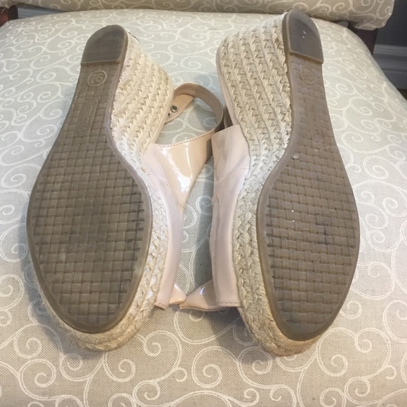 SALE ⚡️3/20⚡️ Merona peep toe wedges - Picture 4 of 7